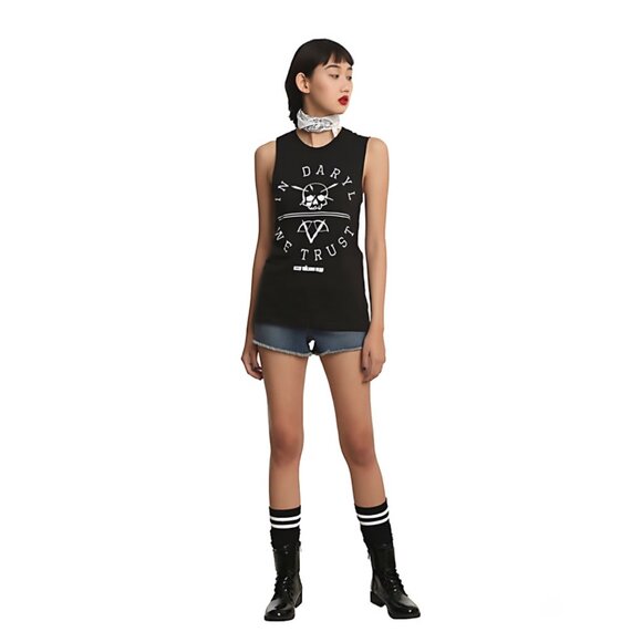 Hot Topic The Walking Dead ✦ In Daryl We Trust ✦ Muscle Tank Skull Arrow Graphic - Picture 2 of 3
